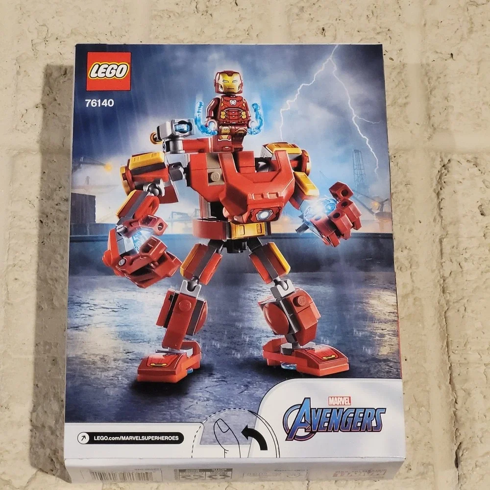 Lego Iron Man Mech Marvel Avengers Set #76140 148 Piece Set Retired 2021